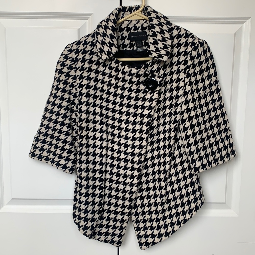 Houndstooth high low blazer